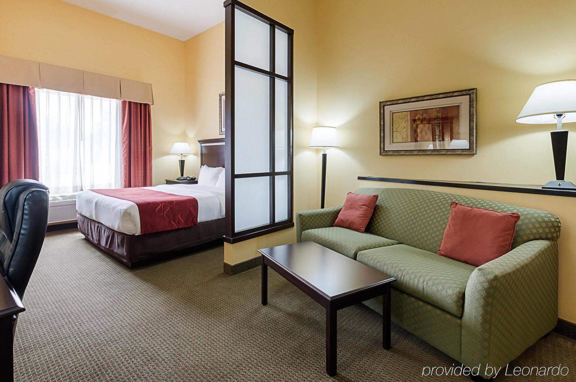 Comfort Suites Palestine Eksteriør bilde